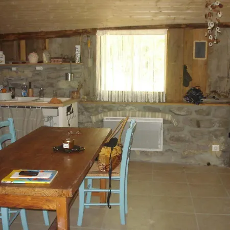 Holiday home Gragny Authentique Maison Montagne La Lechere